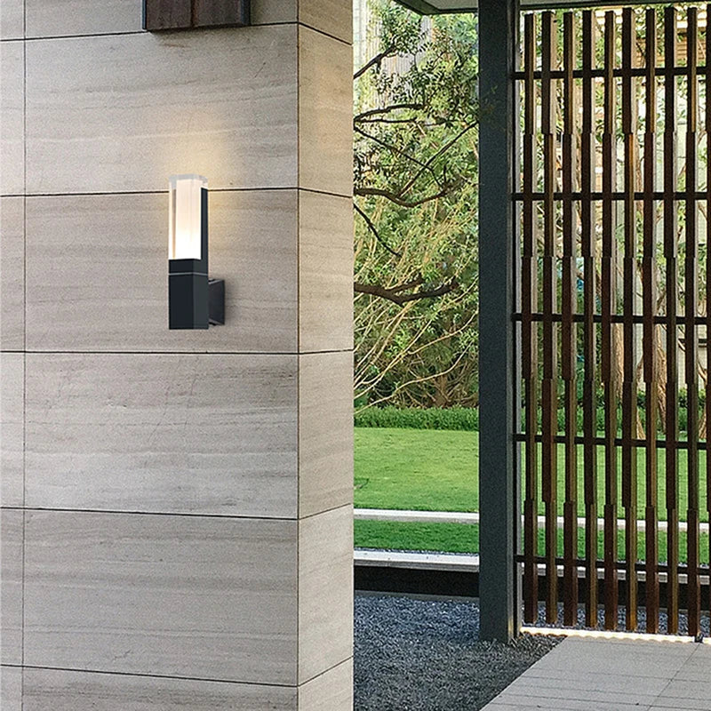 AlumiWave - Aluminium-akryl Minimalistisk LED-vägglampa