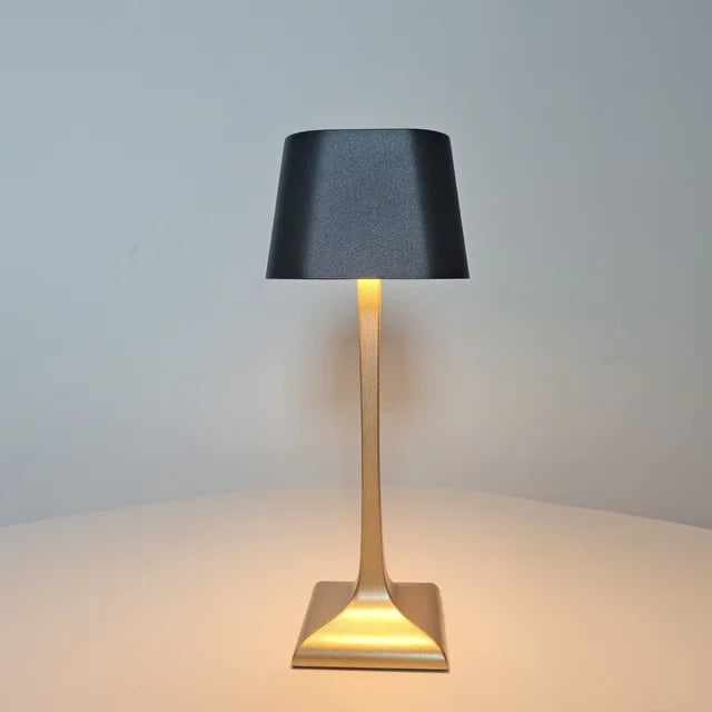 SquareLume- LED USB Fyrkantig bordslampa