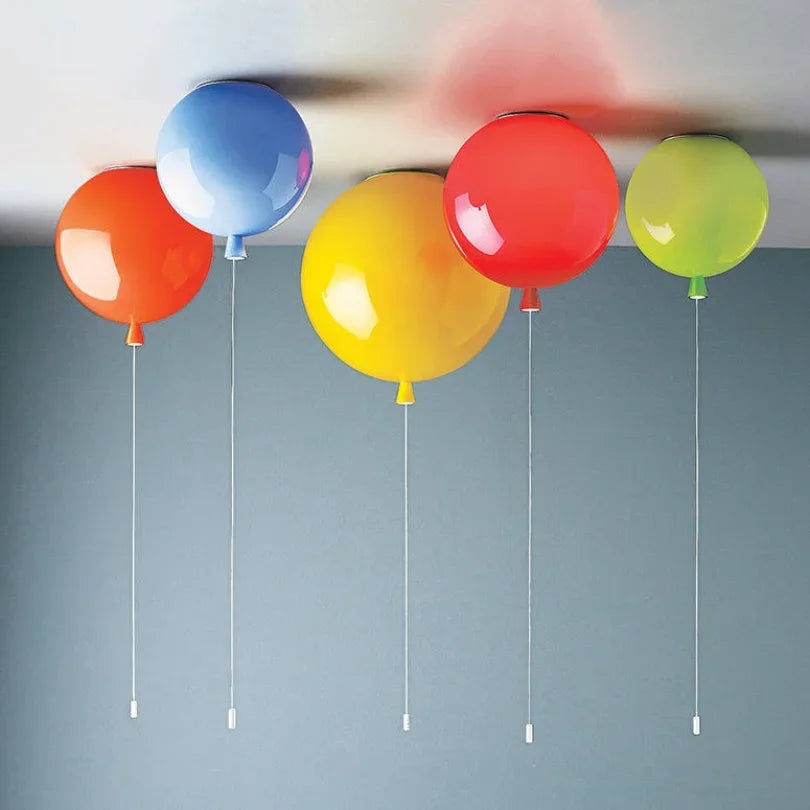 BalloonGlow - Kreativ taklampa med ballong