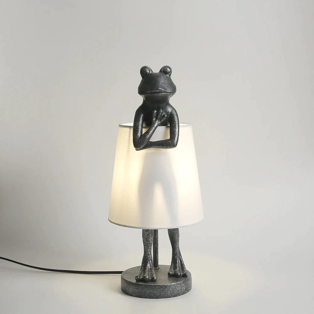 HopperBeam - Frog LED desk lamp