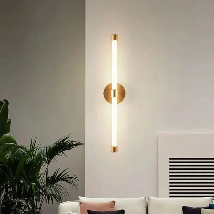 GlowLuxe- Led Modern vägglampa