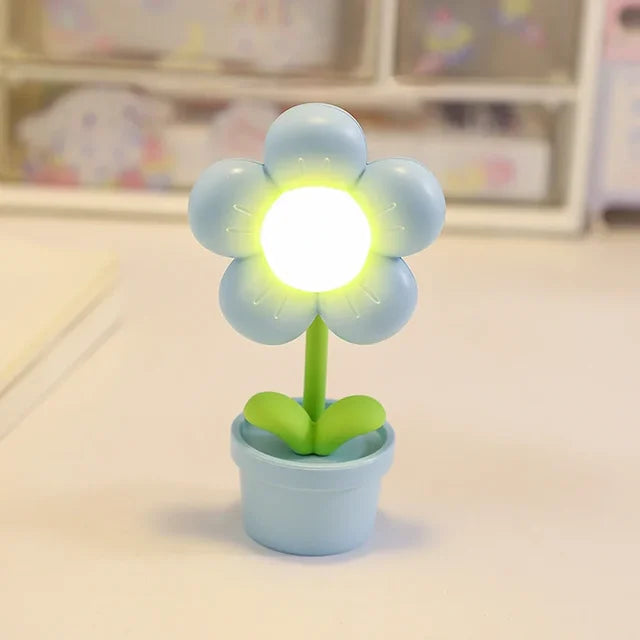 PixieFlora - Bordslampa med liten blomma