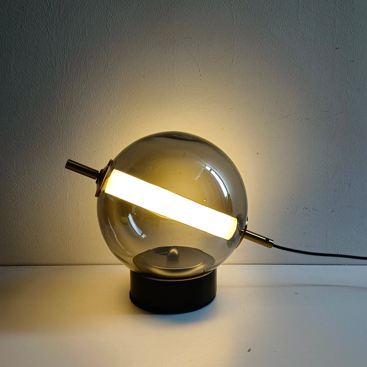 Retro Chic- Glaserad bordslampa i retrostil