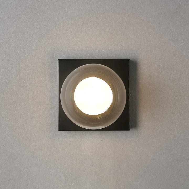 Minimalist  - Vägglampa med fyrkantig skål